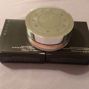Becca Sitting Powder